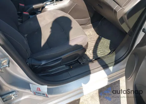 2015 Chevrolet Cruze 1Lt Auto z USA, uszkodzony, nr VIN 1G1PC5SB6F7113526